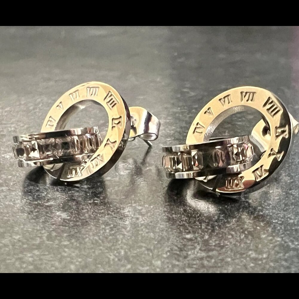 Circles Cross Stud Earrings for Woman Roman Numerals Zirconia